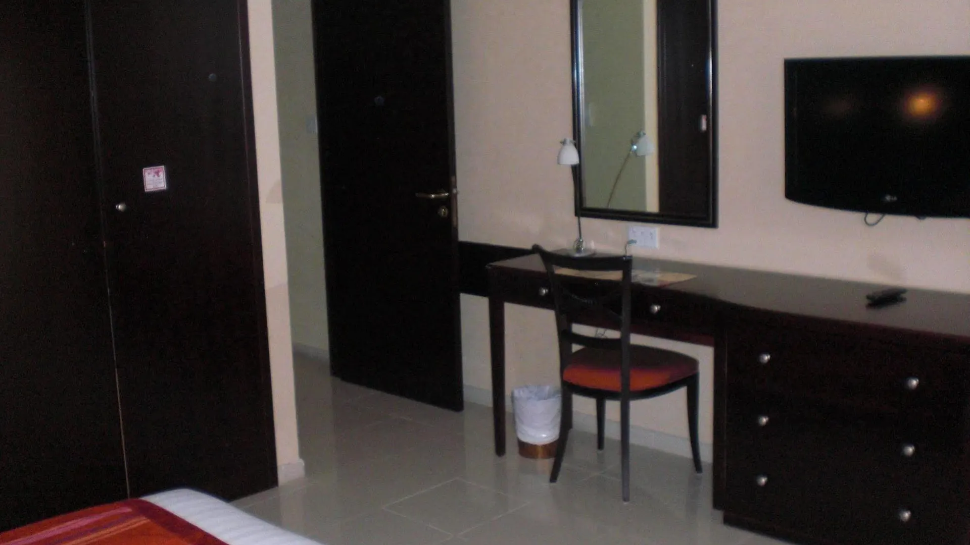 Winchester Grand Hotel Apartment Dubái