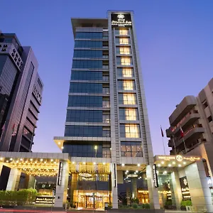 فندق رويال كونتيننتال, دبي