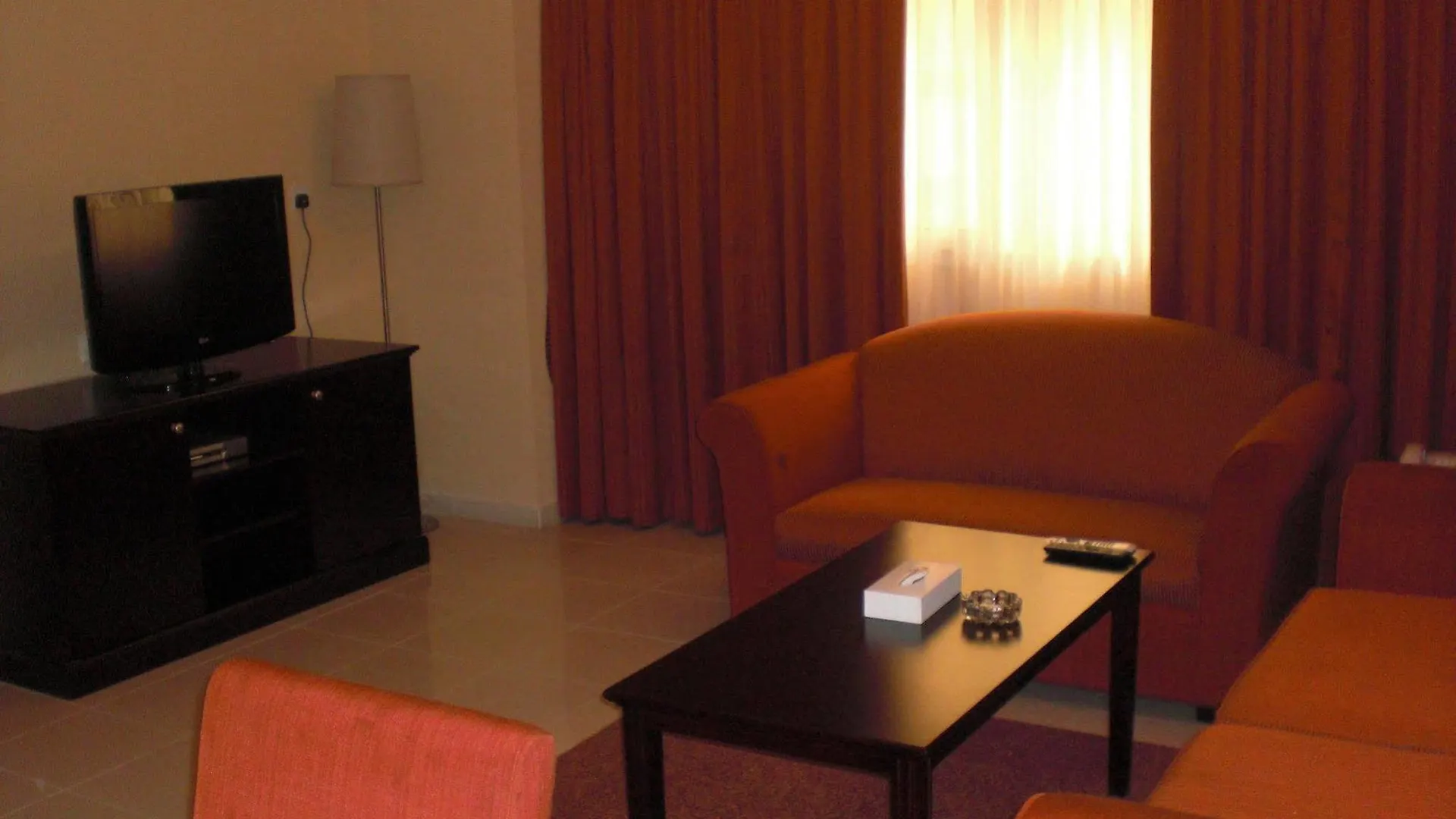 Апарт-отель Winchester Grand Hotel Apartment Дубай